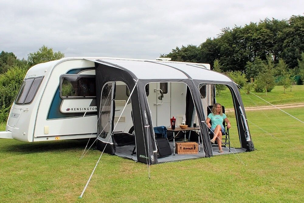Outdoor Revolution Sportlite Air 320 Caravan Awning 4 Outdoor Revolution Sportlite Air 320 Caravan Awning - Image 2